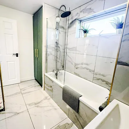 Tatil Evi Home, But Better - Up To 11 Guests - Family & Contractor Ormesby