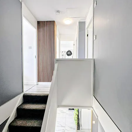 Home, But Better - Up To 11 Guests - Family & Contractor Tatil Evi Ormesby