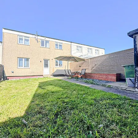 Home, But Better - Up To 11 Guests - Family & Contractor Ormesby
